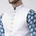 Men White Floral Printed Kurta with Churidar