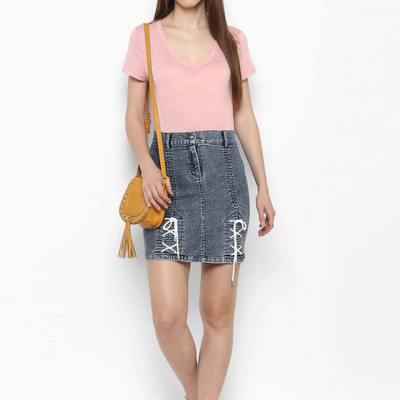 Women Blue washed mini A-line denim skirt