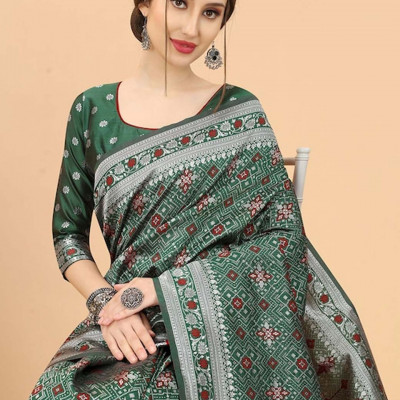 Green Woven Design Zari Silk Cotton Banarasi Saree