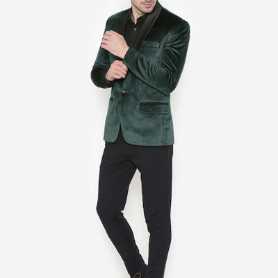 Men Green Solid Single-Breasted Velvet Blazer